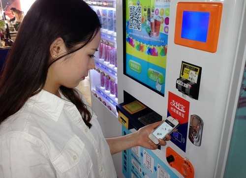 掃描模塊嵌入自助售貨機的“付款感應區”